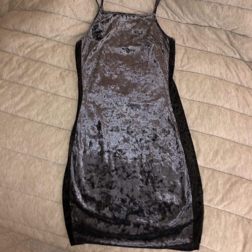 Grey crushed velvet bodycon dress